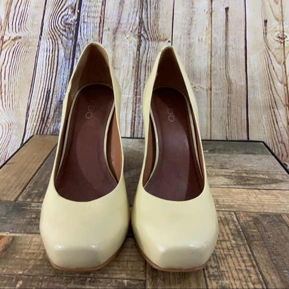 Aldo Cream Wooden boxed toe heels size 39 - Picture 3 of 11